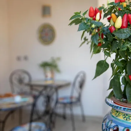 فندق مبيت وإفطار Luna D'arte 3*